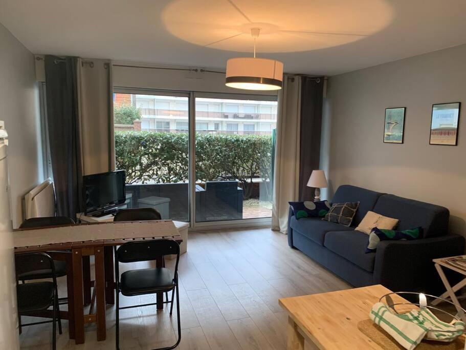 Studio Le Corail Avec Terrasse Apartment Le Touquet Exterior photo